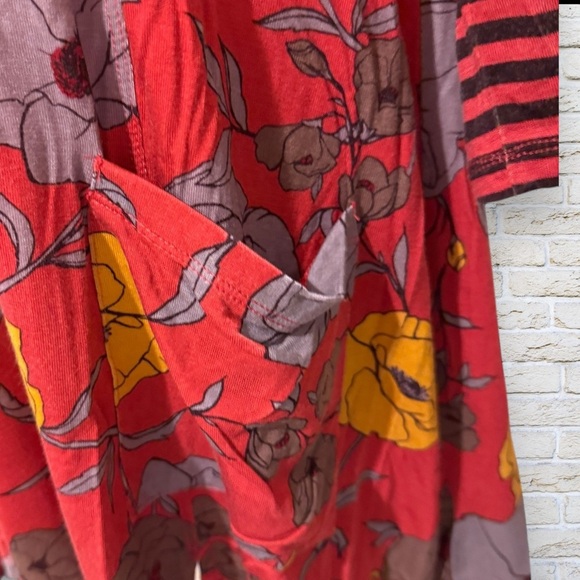 LOGO Lounge Lori Goldstein Tunic Women's Small Long Top Floral and stripes - Picture 4 of 4
